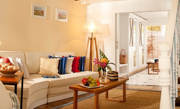 1140x435 south ari atoll 01 beach suite s