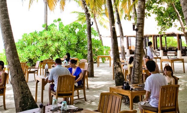 Banyan Tree Vabbinfaru Dining Ilaafathi 1170x470