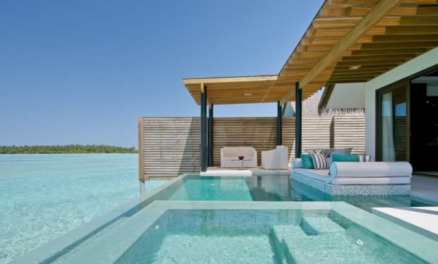 Deluxe Water Studios with Private Pool