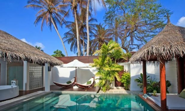 Pool villa poolside