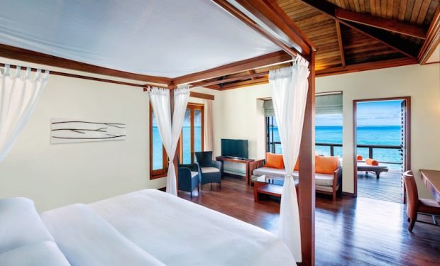 Water villa sheraton maldives full moon resort spa