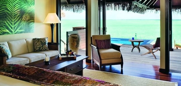 Deluxe lagoon villas with pool