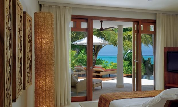 Halaveli maldives double storey beach villa