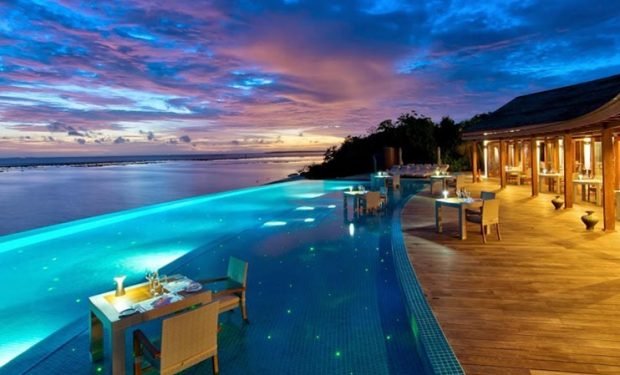 Sunset pool cafe