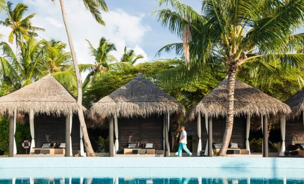 Poolside dining at Outrigger Maldives Konotta