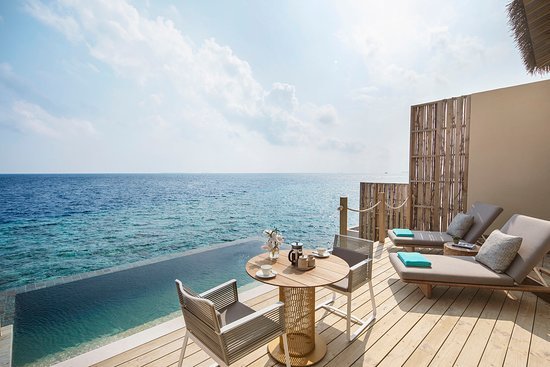 Lagoon pool villa outdoor