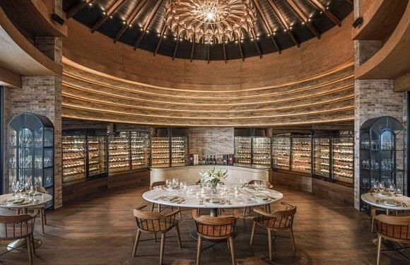 Mlejs wine room 7823 hor clsc